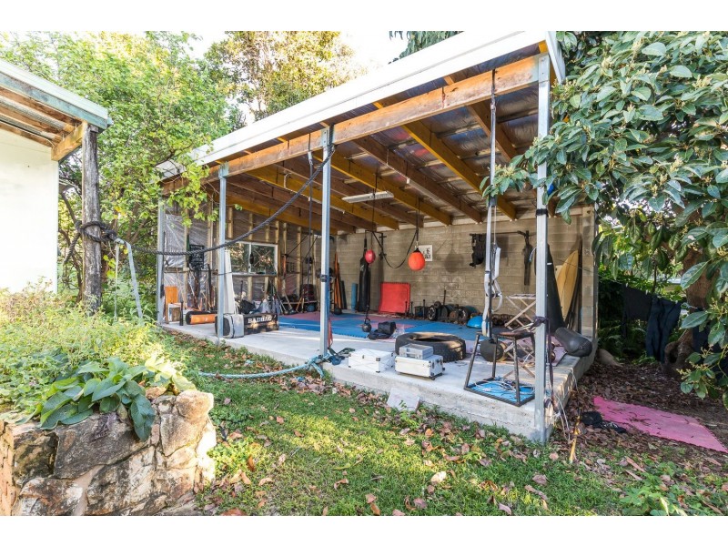 75 Mooloomba Road, Point Lookout QLD 4183