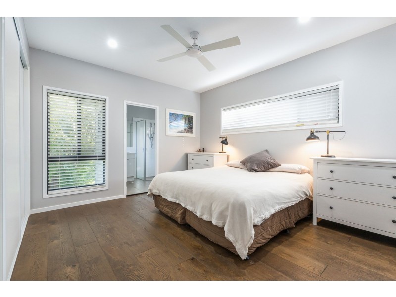 2/46 Booran Street, Point Lookout QLD 4183