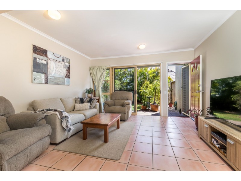 3/21-25 Cumming Parade, Point Lookout QLD 4183