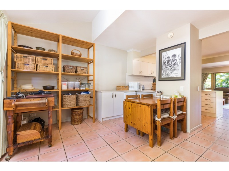 3/21-25 Cumming Parade, Point Lookout QLD 4183