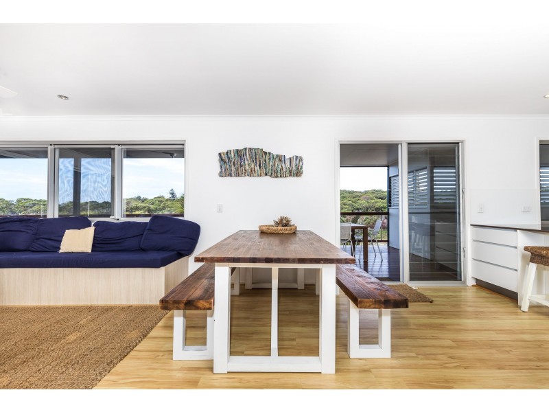 31 George Nothling Drive, Point Lookout QLD 4183