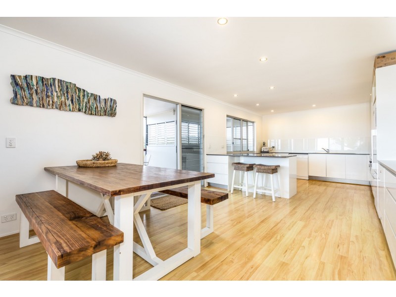 31 George Nothling Drive, Point Lookout QLD 4183