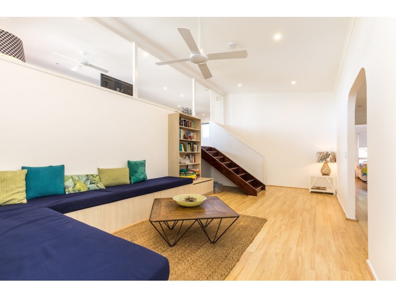 31 George Nothling Drive, Point Lookout QLD 4183