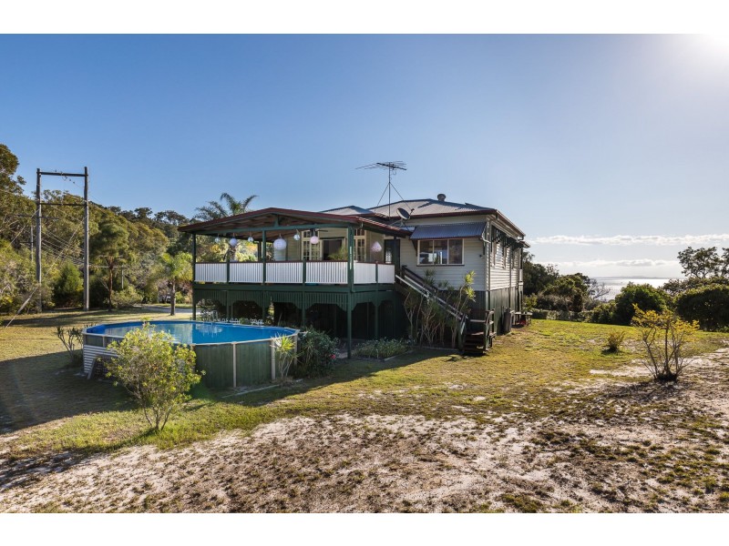 4 Boronia Court, Dunwich QLD 4183