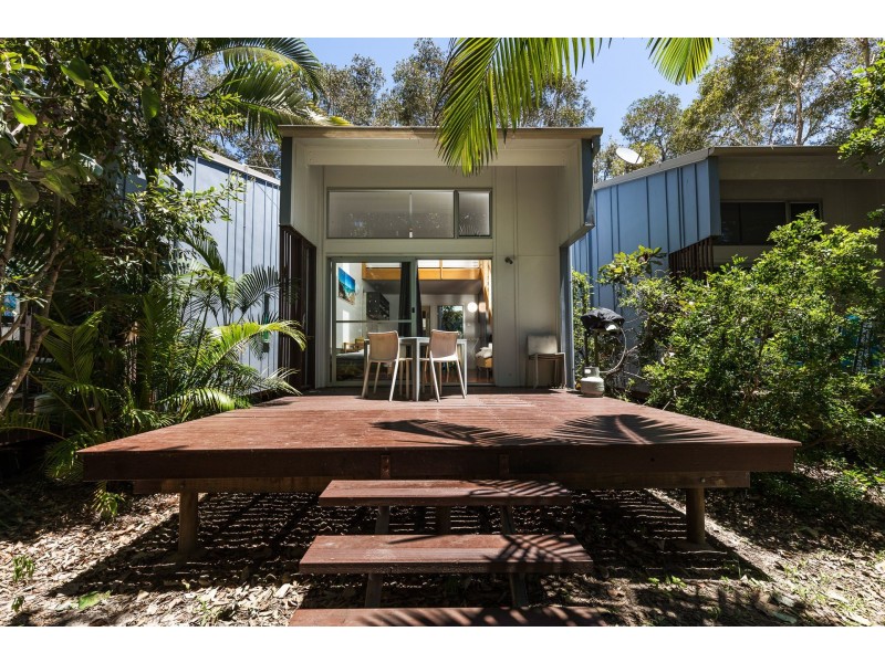2/49 Dickson Way, Point Lookout QLD 4183