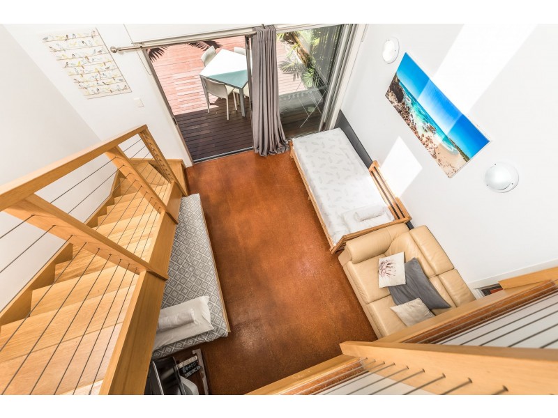 2/49 Dickson Way, Point Lookout QLD 4183