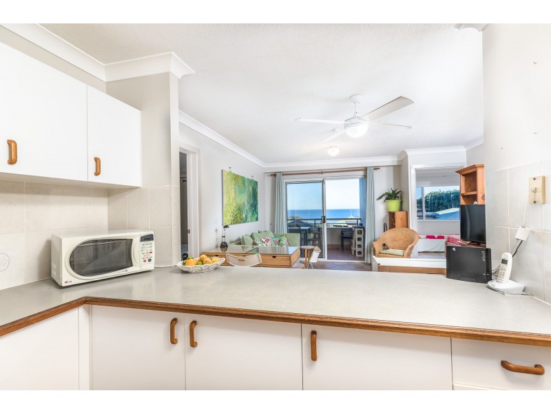 5/1-5 Samarinda Drive, Point Lookout QLD 4183