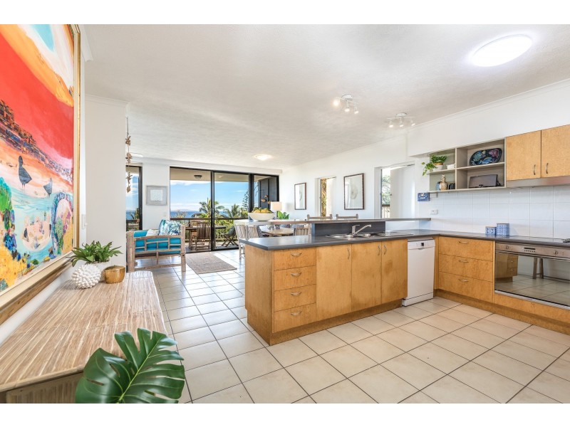 1/118 Mooloomba Road, Point Lookout QLD 4183