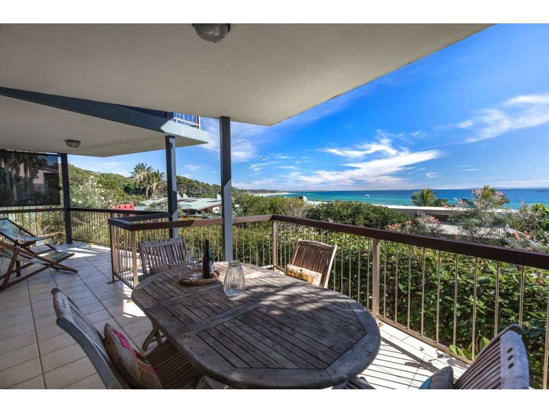 1/118 Mooloomba Road, Point Lookout QLD 4183