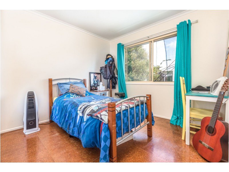 27 Gonzales Street, Amity Point QLD 4183