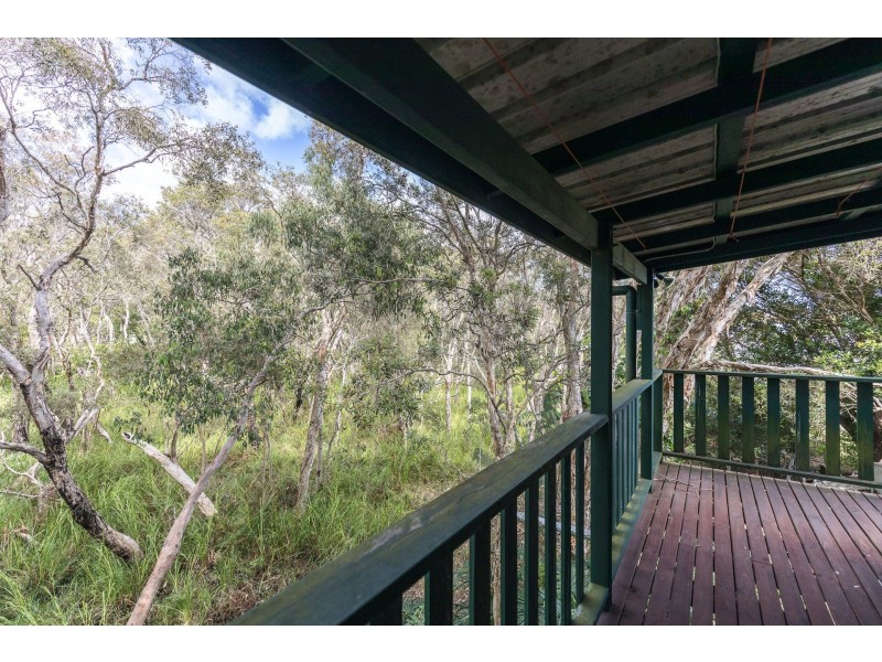 27 Gonzales Street, Amity Point QLD 4183