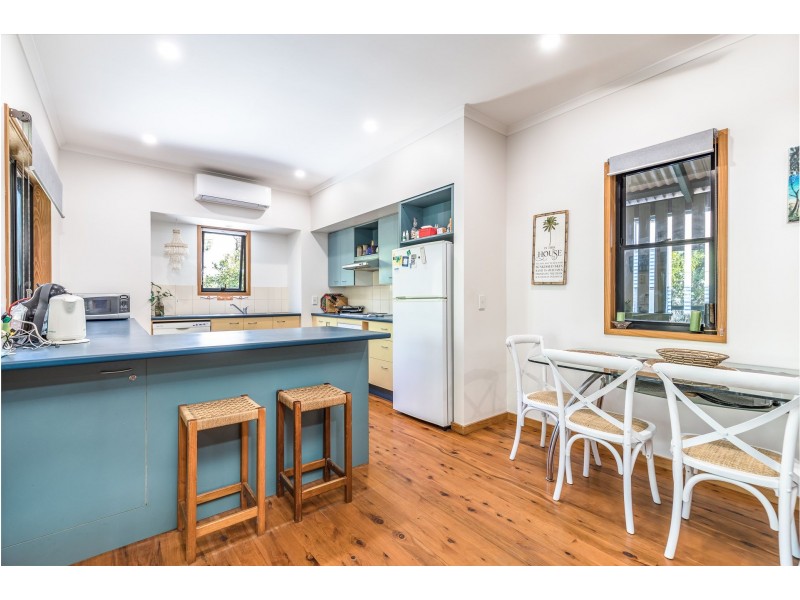 70 Mooloomba Road, Point Lookout QLD 4183