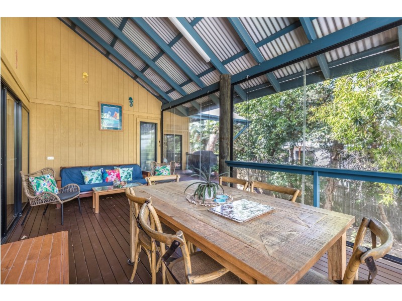 70 Mooloomba Road, Point Lookout QLD 4183