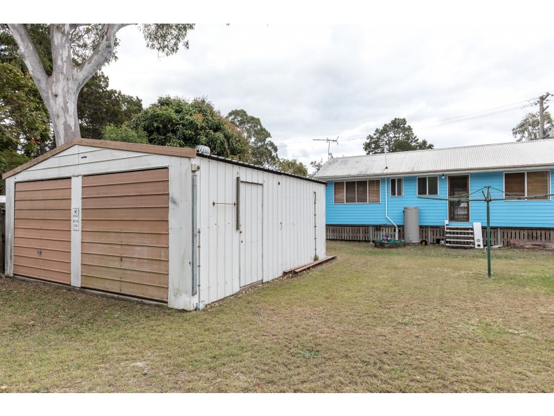 32 Birch Street, Amity Point QLD 4183
