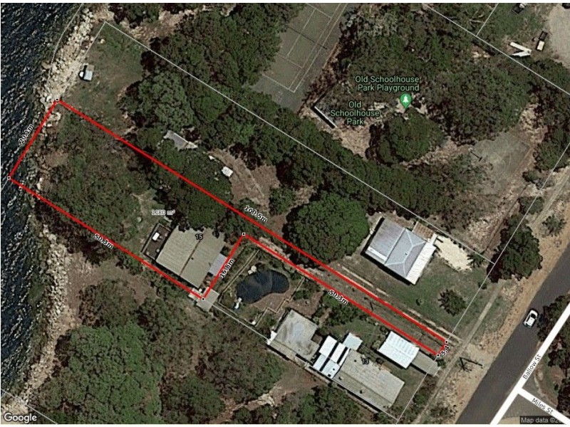 15 Ballow Street, Amity Point QLD 4183