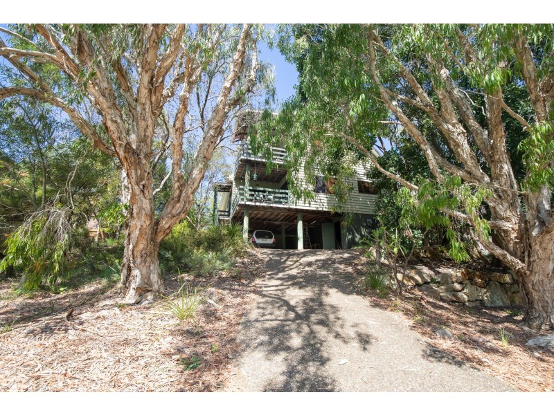 129 Tramican Street, Point Lookout QLD 4183