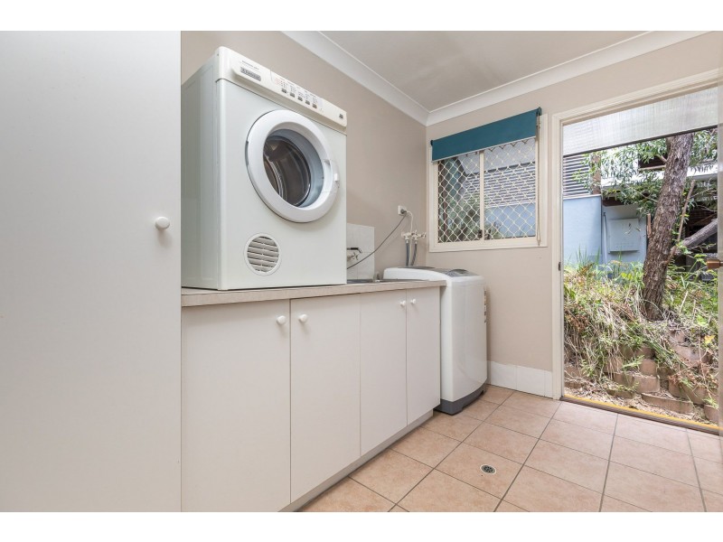 114 Tramican Street, Point Lookout QLD 4183