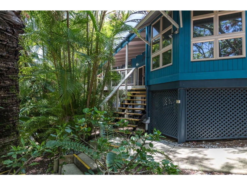 114 Tramican Street, Point Lookout QLD 4183