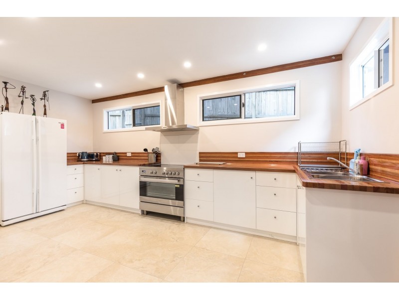 76 Mooloomba Road, Point Lookout QLD 4183