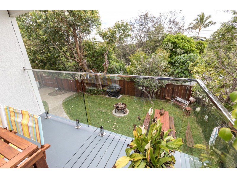 76 Mooloomba Road, Point Lookout QLD 4183