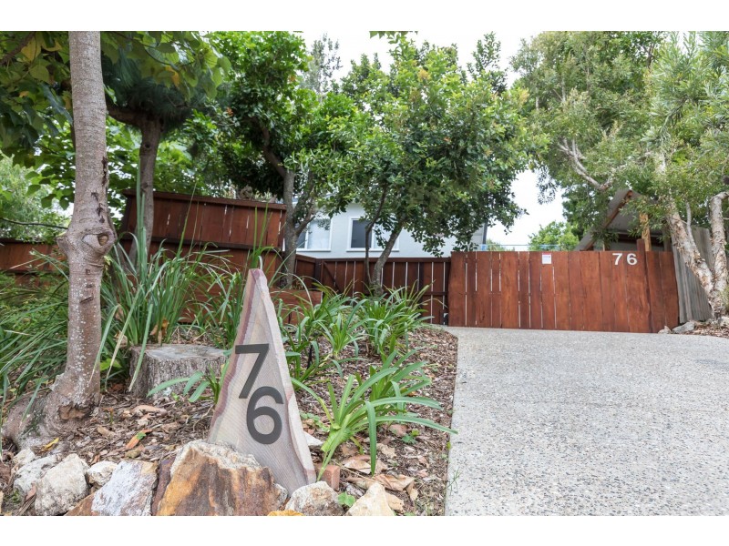 76 Mooloomba Road, Point Lookout QLD 4183