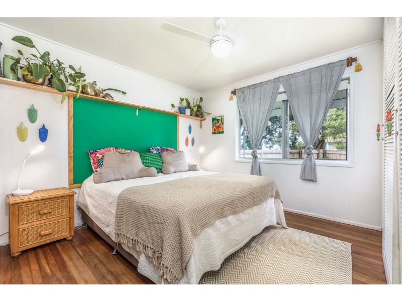 18 Mermaid Street, Dunwich QLD 4183