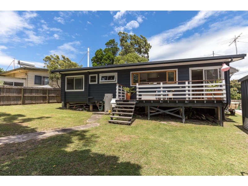18 Mermaid Street, Dunwich QLD 4183