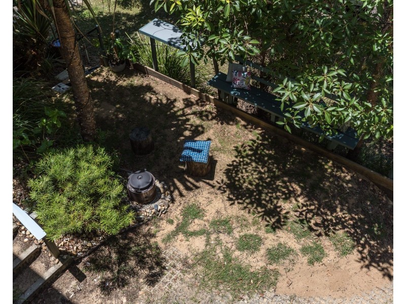 6A Donahue Street, Point Lookout QLD 4183