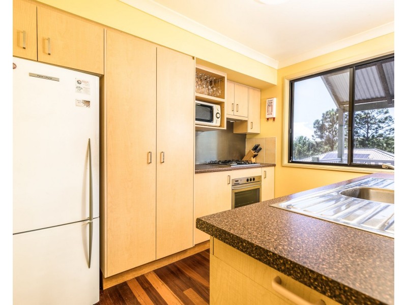 1/46 Booran Street, Point Lookout QLD 4183