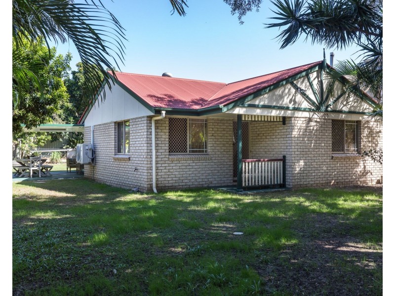 46 Sovereign Road, Amity Point QLD 4183