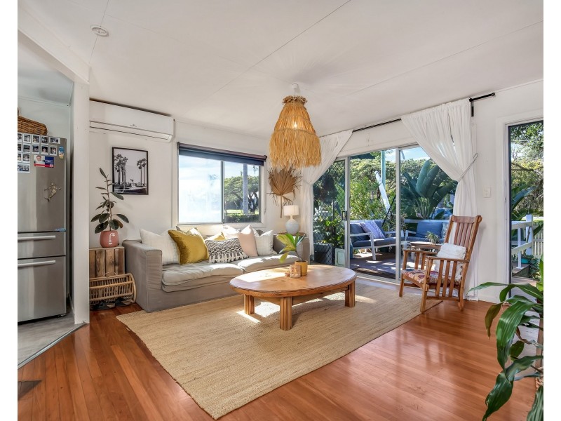 19 Bingle Road, Dunwich QLD 4183