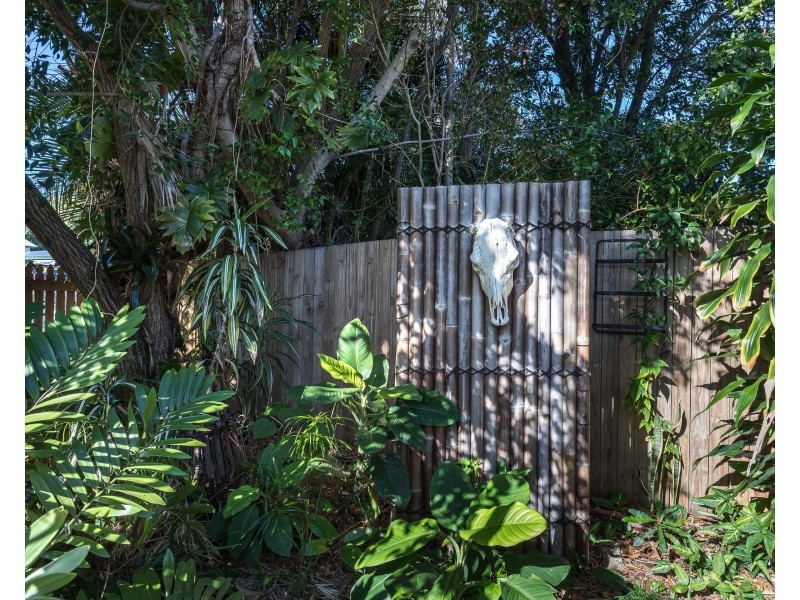 19 Bingle Road, Dunwich QLD 4183