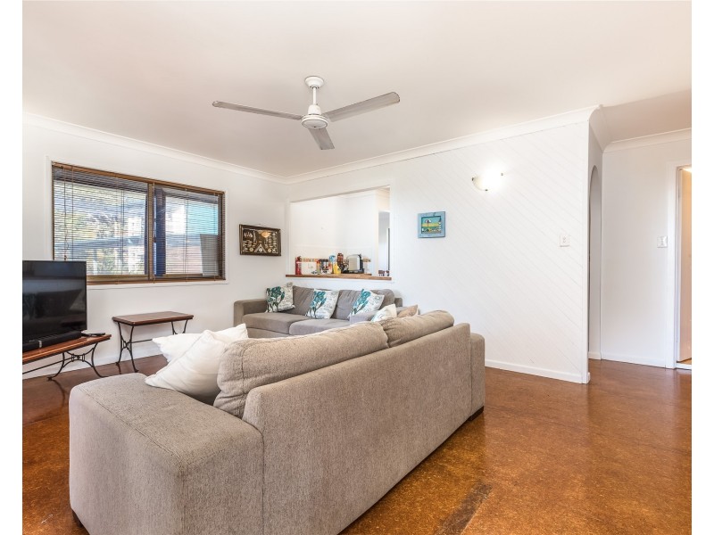 40 Cumming Parade, Point Lookout QLD 4183