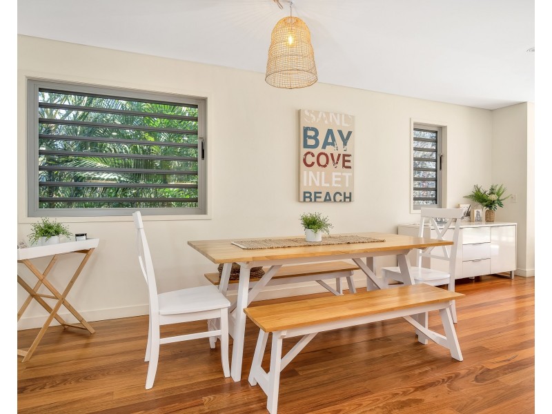 2/16 Tramican Street, Point Lookout QLD 4183