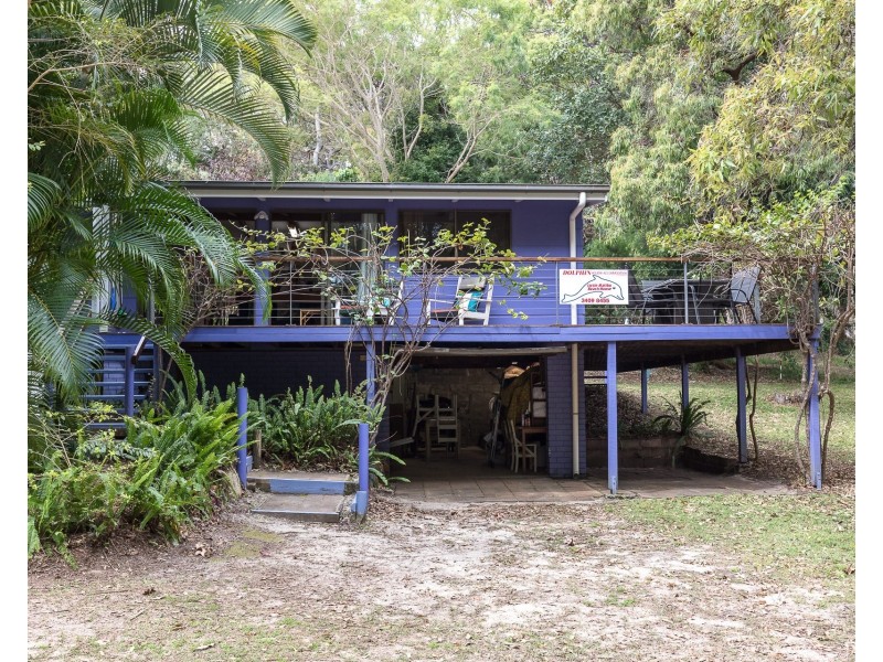 14 Tramican Street, Point Lookout QLD 4183