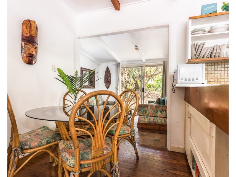 14 Tramican Street, Point Lookout QLD 4183
