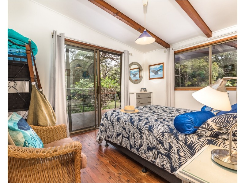 14 Tramican Street, Point Lookout QLD 4183