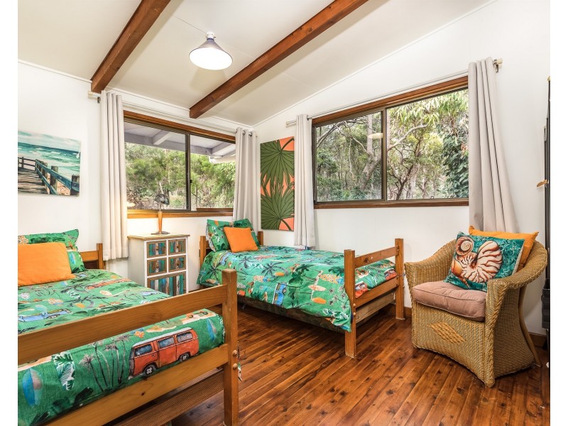 14 Tramican Street, Point Lookout QLD 4183