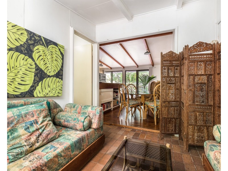 14 Tramican Street, Point Lookout QLD 4183