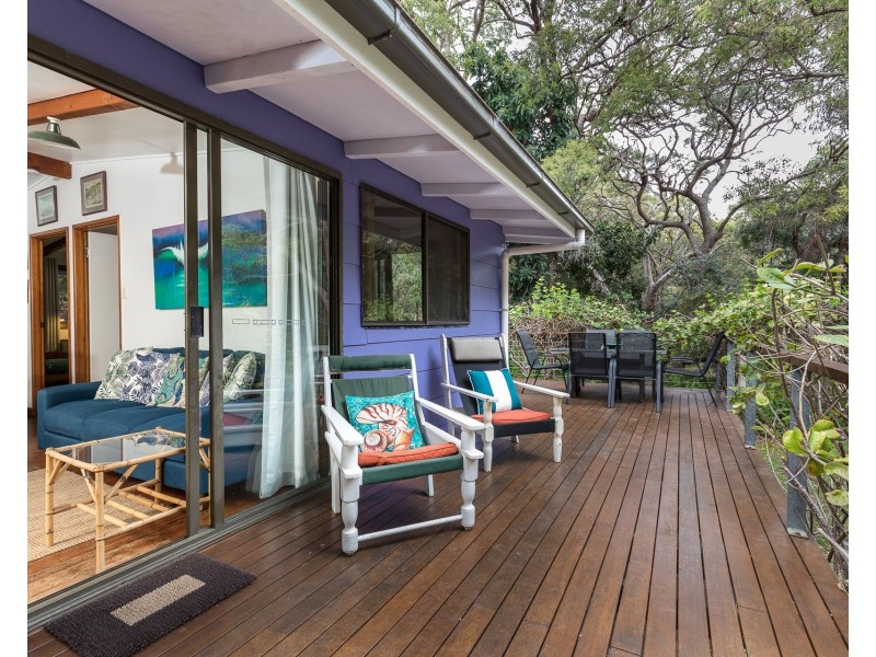 14 Tramican Street, Point Lookout QLD 4183