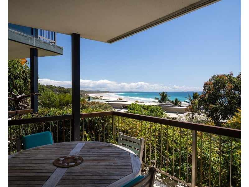 4/118 Mooloomba Road, Point Lookout QLD 4183