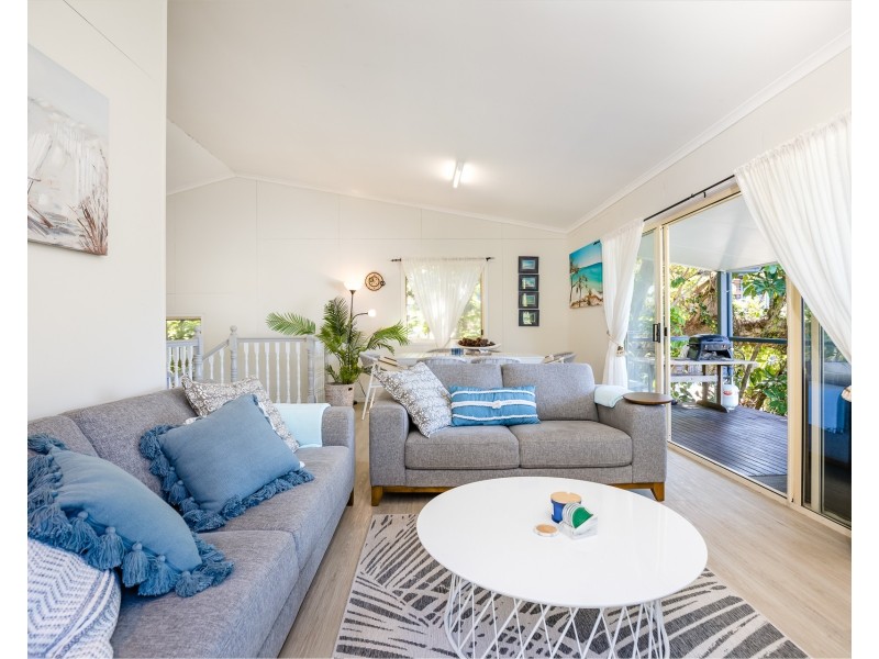 1/43 George Nothling Drive, Point Lookout QLD 4183