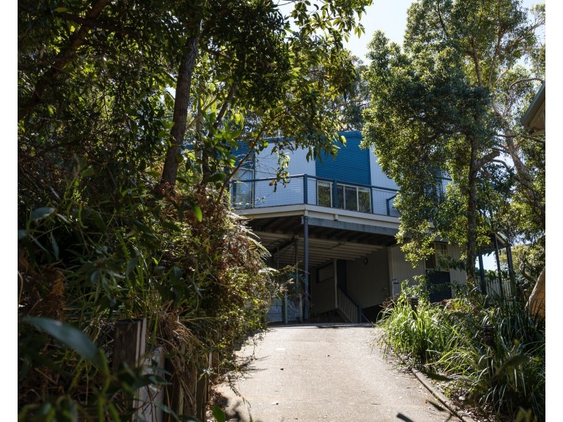 1/43 George Nothling Drive, Point Lookout QLD 4183