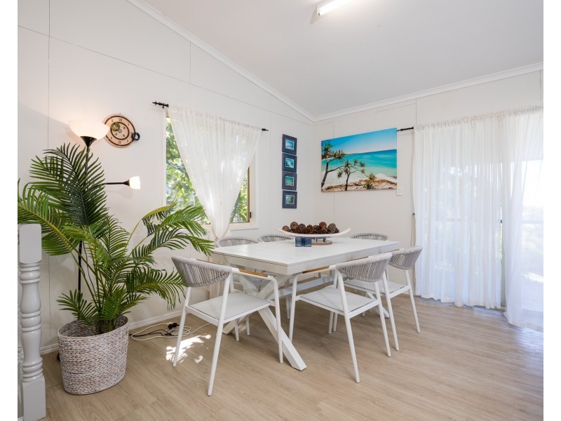 1/43 George Nothling Drive, Point Lookout QLD 4183