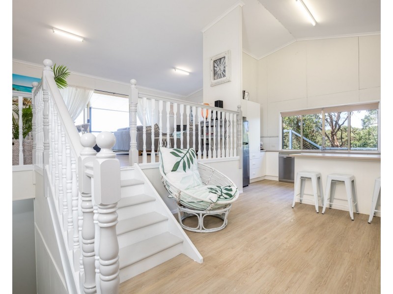 1/43 George Nothling Drive, Point Lookout QLD 4183