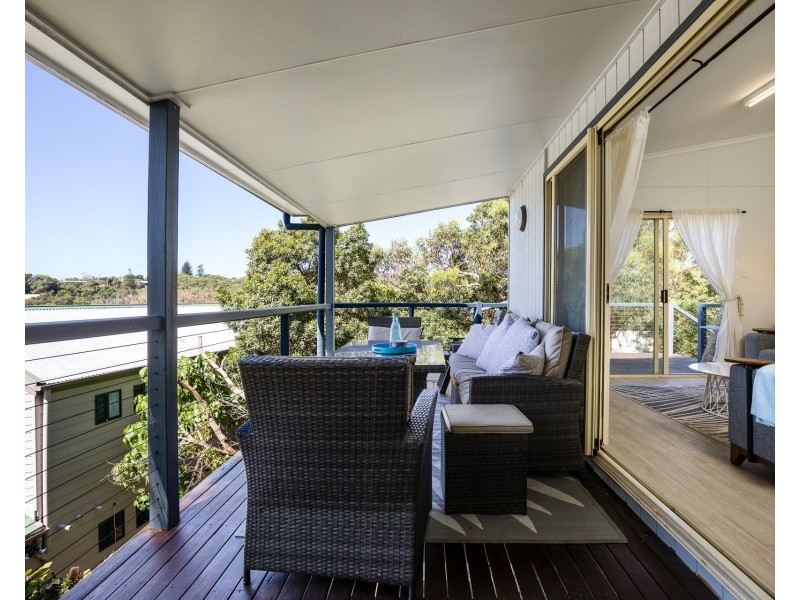 1/43 George Nothling Drive, Point Lookout QLD 4183