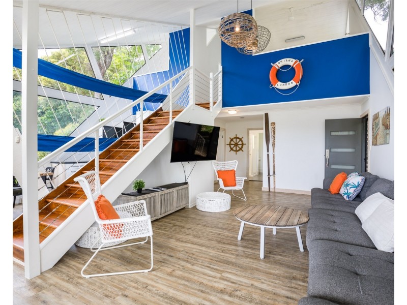 141 Dickson Way, Point Lookout QLD 4183