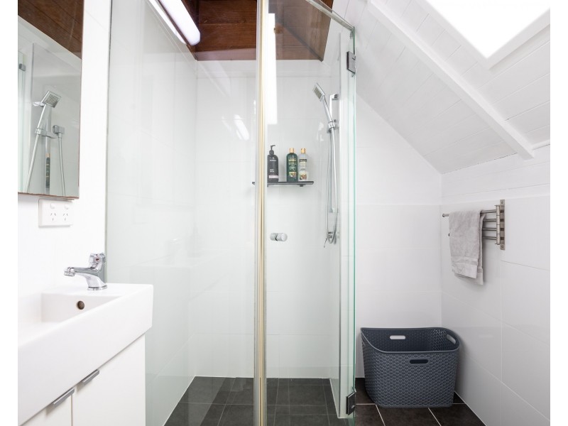 141 Dickson Way, Point Lookout QLD 4183