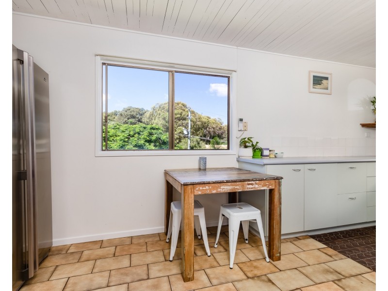 1 Merinda Crescent, Point Lookout QLD 4183