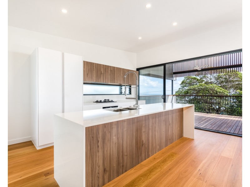1/12 Gindarra Street, Point Lookout QLD 4183